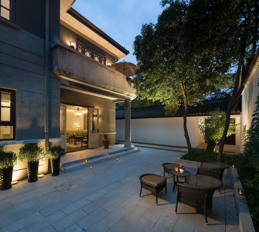 Relais & Chateaux Chaptel Hangzhou Hotel Exterior foto